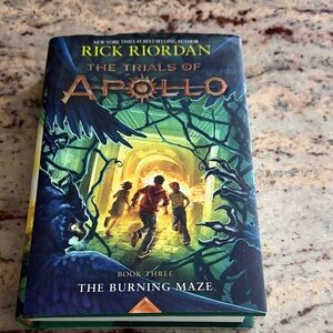 The Trials of Apollo: The Burning Maze by - Green Cover